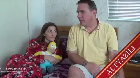 Adi Baba Hasta Olduğu İçin Uyuyan Kızına Halleniyor